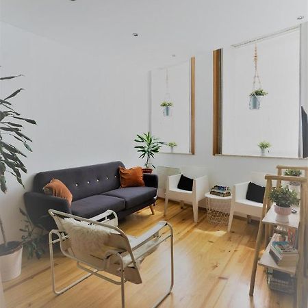 Downtown Porto Relaxed Apartment With Private Yard ภายนอก รูปภาพ