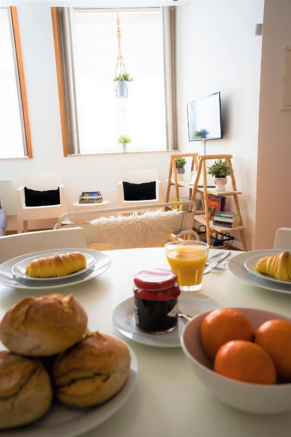 Downtown Porto Relaxed Apartment With Private Yard ภายนอก รูปภาพ